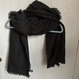 Simply Vera Vera Wang scarf